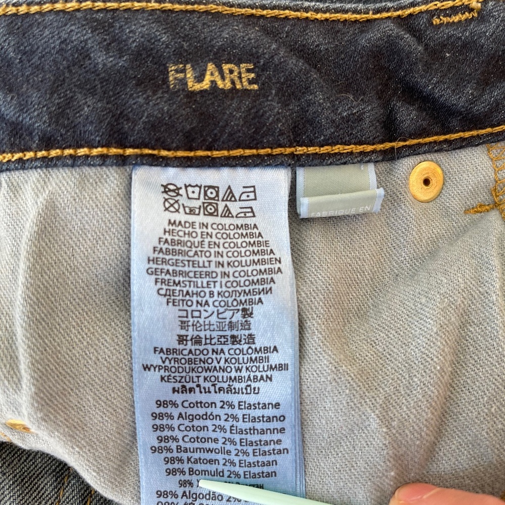 Michael Michael Kors Classic 11" Wide Flared Jeans Women's Size 4 Y2K - Picture 9 of 14